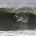 Conner_Coffin Santa Barbara's Conner Coffin checks into one of his high-scoring rides on Thursday in Bali. (ASP/Steve Robertson Photo)