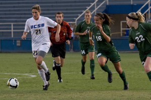 UCSB's Genelle Ives dribbles past Michigan State's defense.