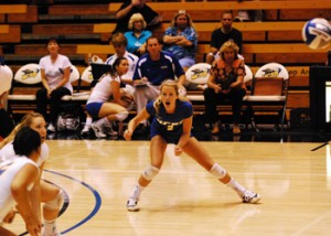 UCSB's Chelsey Lowe yells out to teammates