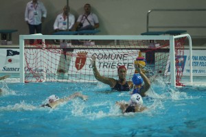 Former Dos Pueblos star Sami Hill is in goal for the U.S. in a match against Italy at the FINA Women's Junior World Championships. (Photos by Peter Neushul).