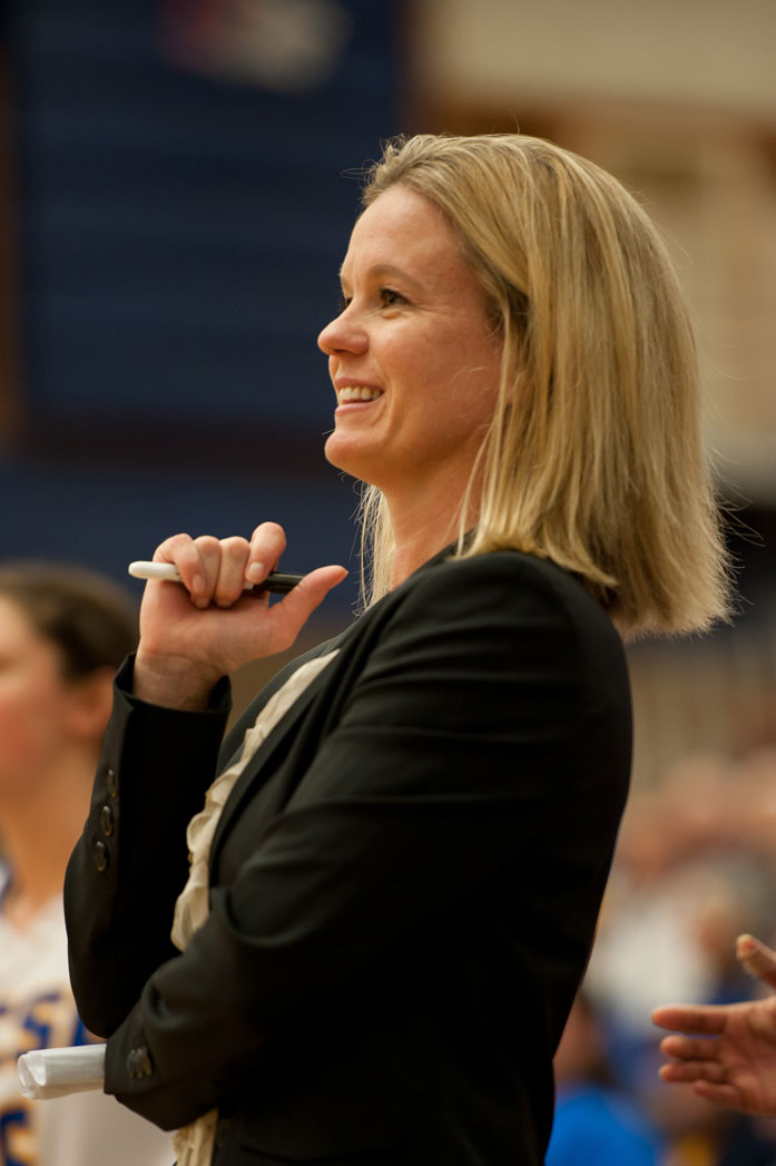 UCSB head coach Carlene Mitchell