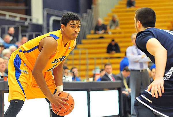 UCSB freshman Gabe Vincent, sizing up a USD defender, is the Gauchos' third-leading scorer. 