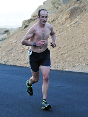 Matt Dubberley won the 2015 Pier to Peak Half Marathon.